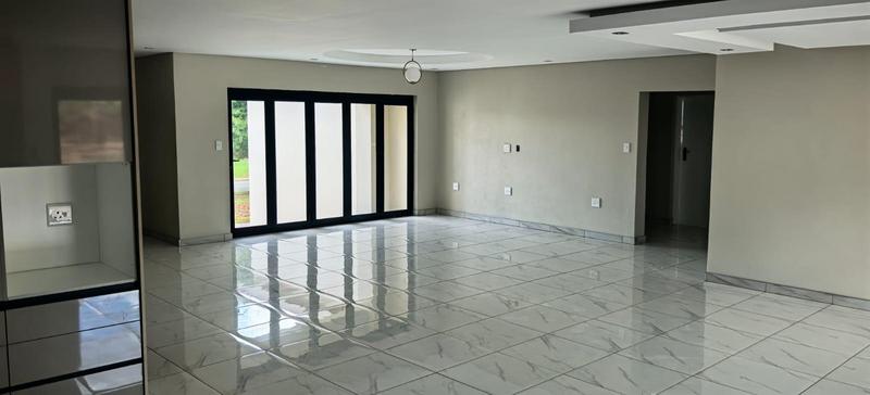 4 Bedroom Property for Sale in Buffelspoort North West